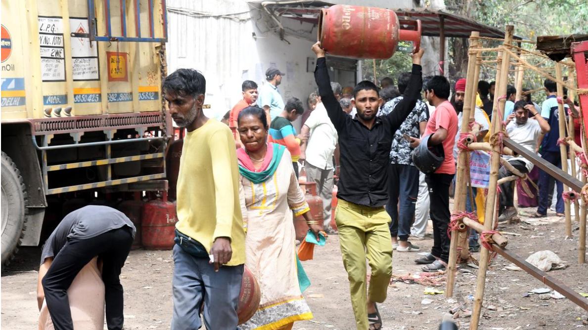 5 kg LPG Allocation Doubled for Migrants and Students